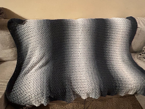 Ombré Suzette Stitch Blanket